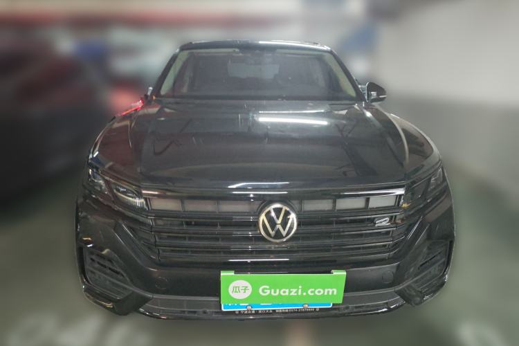 Used Volkswagen Touareg 2022 3.0 TSI Luxury Edition Black Diamond Sport Package Front