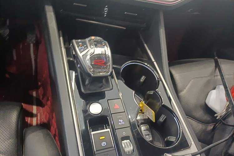Used Volkswagen Touareg 2022 3.0 TSI Prestige Edition Classic Sport Package Gear Lever