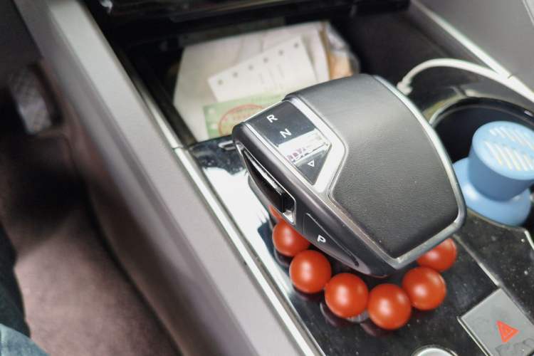 Used Volkswagen Touareg 2022 3.0 TSI Prestige Edition Classic Sport Package Gear Lever