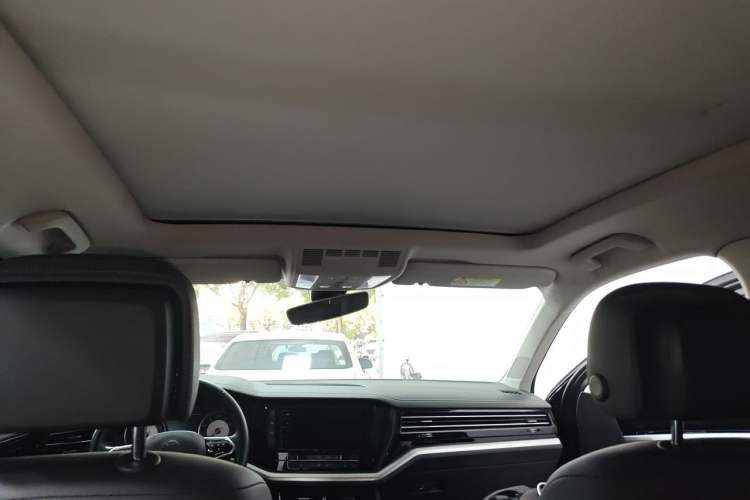 Used Volkswagen Touareg 2022 2.0 TSI Flagship Special Edition Headliner