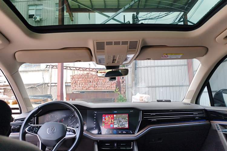Used Volkswagen Touareg 2022 2.0 TSI RuiShang Edition Headliner
