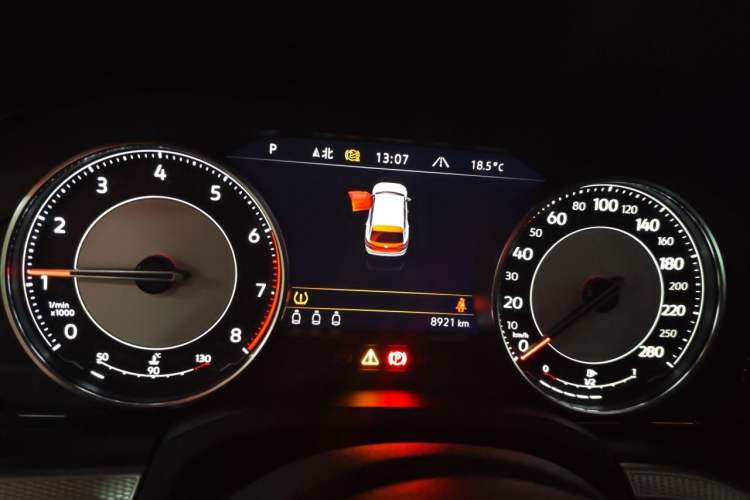 Used Volkswagen Touareg 2022 2.0 TSI Flagship Special Edition Instrument Cluster