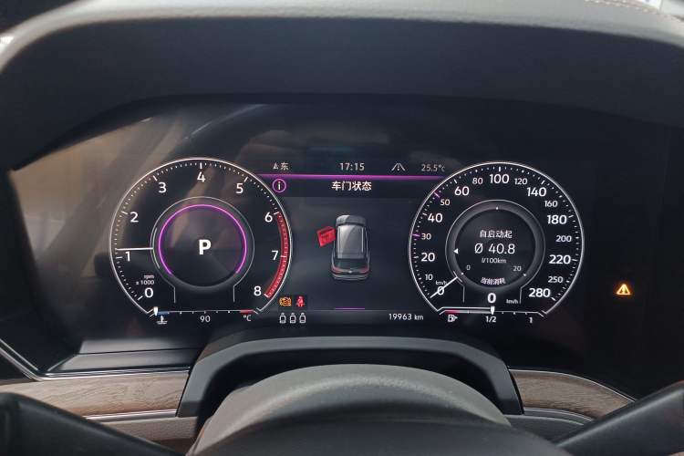 Used Volkswagen Touareg 2022 3.0 TSI Luxury Edition Black Diamond Sport Package Instrument Cluster
