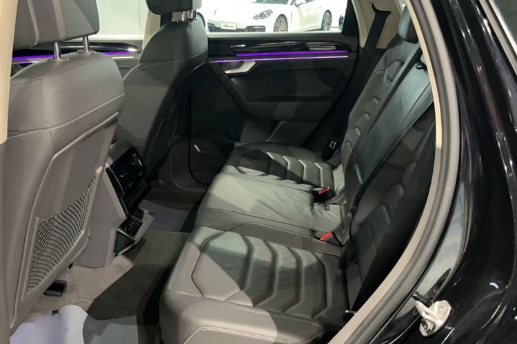 Used Volkswagen Touareg 2022 2.0 TSI RuiShang Edition Interior 1