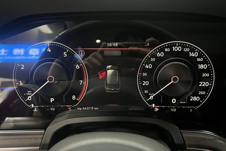 Used Volkswagen Touareg 2022 2.0 TSI RuiShang Edition Interior 2
