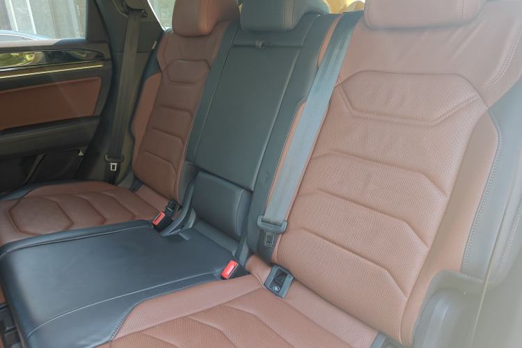 Used Volkswagen Touareg 2022 3.0 TSI Prestige Edition Interior 4