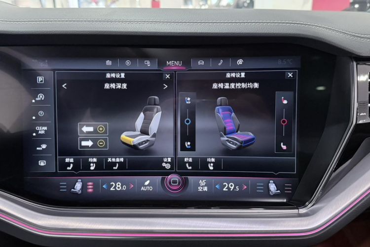 Used Volkswagen Touareg 2022 3.0 TSI Luxury Edition Black Diamond Sport Package Interior 9