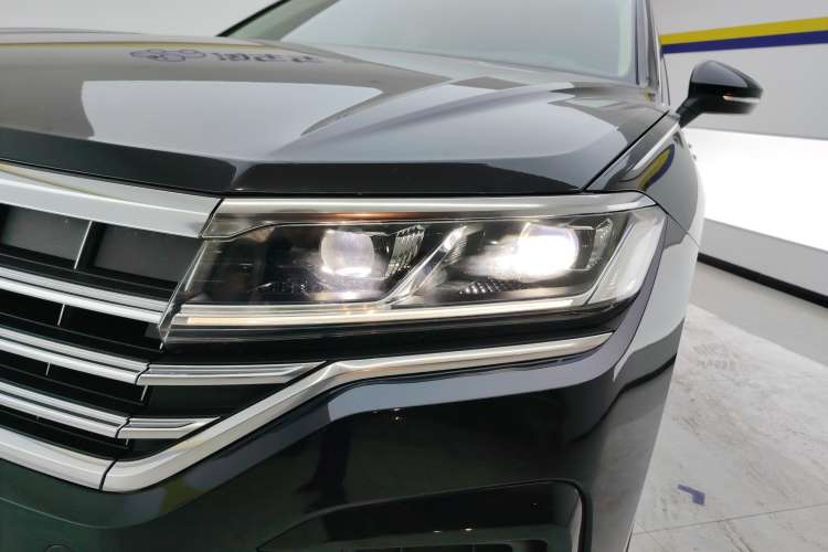 Used Volkswagen Touareg 2022 2.0 TSI RuiShang Edition Left Front Headlight