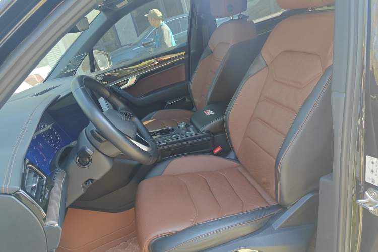 Used Volkswagen Touareg 2022 3.0 TSI Prestige Edition Left Front Seat