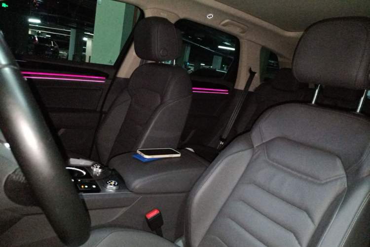 Used Volkswagen Touareg 2022 3.0 TSI Prestige Edition Classic Sport Package Left Front Seat