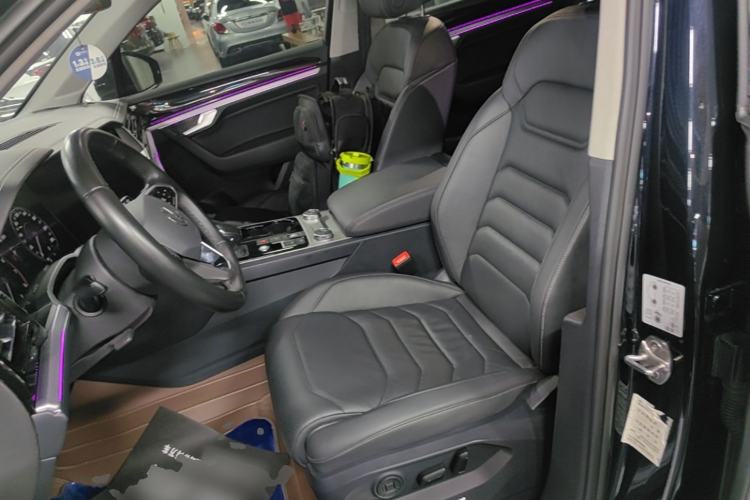 Used Volkswagen Touareg 2022 3.0 TSI Prestige Edition Classic Sport Package Left Front Seat