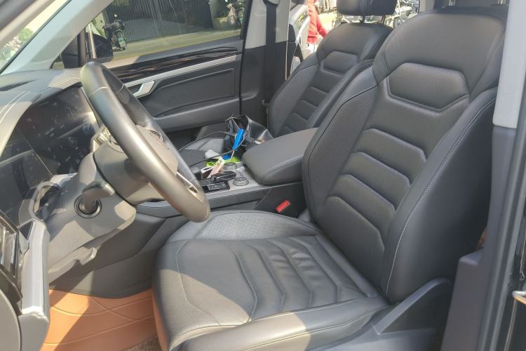 Used Volkswagen Touareg 2022 2.0 TSI Flagship Special Edition Left Front Seat
