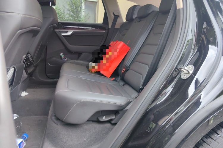 Used Volkswagen Touareg 2022 2.0 TSI RuiShang Edition Left Rear Seat