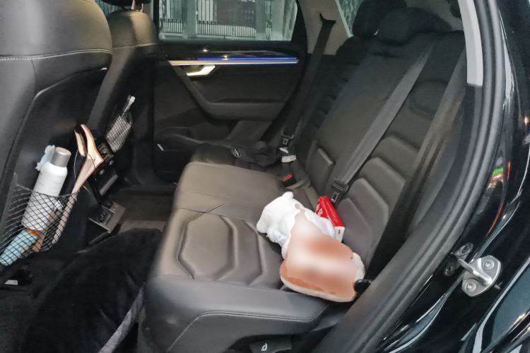 Used Volkswagen Touareg 2022 3.0 TSI Luxury Edition Black Diamond Sport Package Left Rear Seat