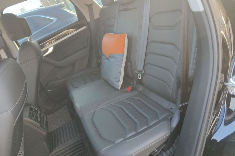 Used Volkswagen Touareg 2022 2.0 TSI Flagship Special Edition Left Rear Seat