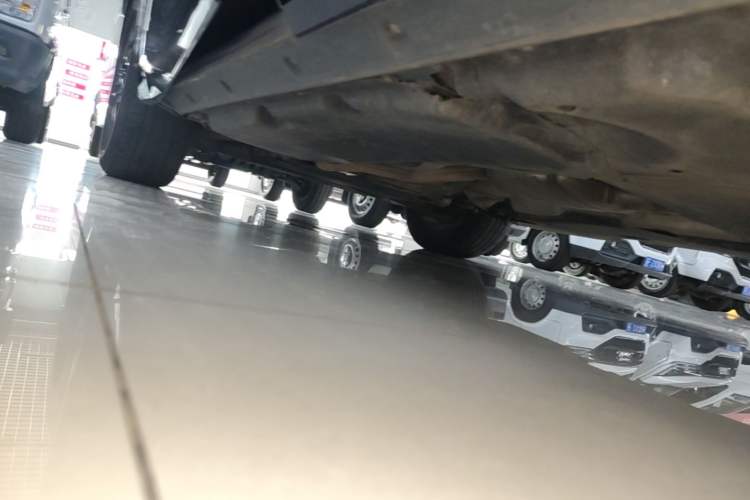 Used Volkswagen Touareg 2022 2.0 TSI RuiShang Edition Left Side Sill