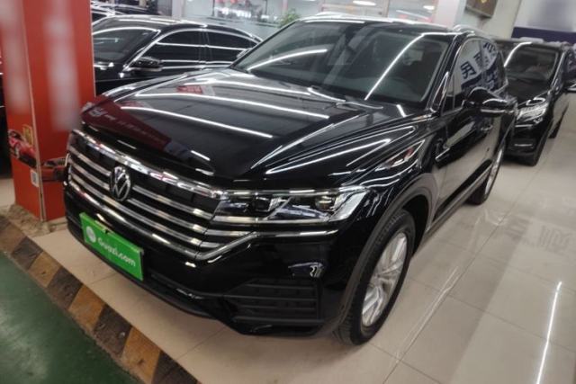 Używany Volkswagen Touareg 2022 2.0 TSI Flagship Special Edition