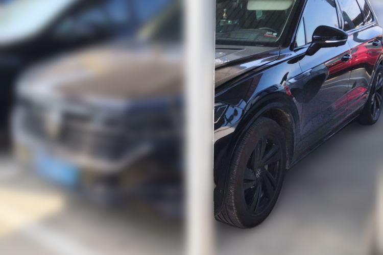 Used Volkswagen Touareg 2022 3.0 TSI Prestige Edition Classic Sport Package Guazi used car, China used car export, Used car for sale, Used  cars, Cheapest cars for sale