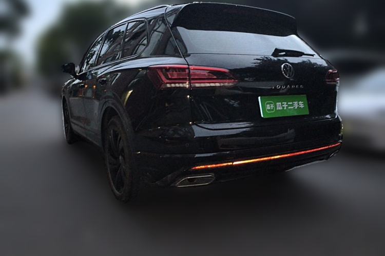 Used Volkswagen Touareg 2022 2.0 TSI RuiShang Edition Rear Left 45 Deg