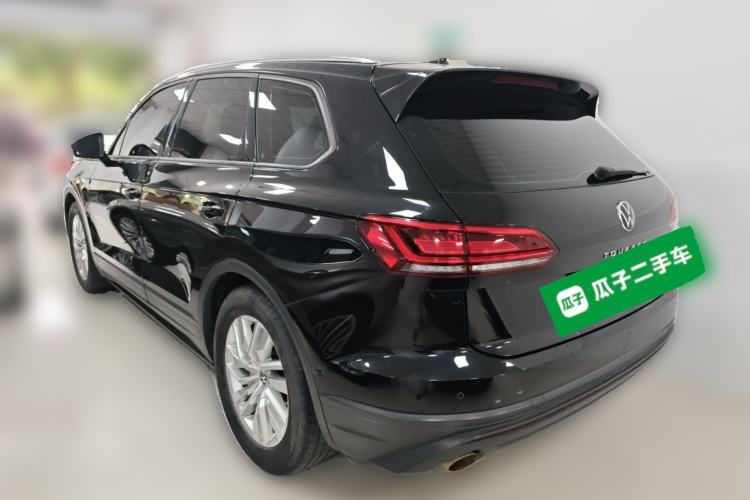 Used Volkswagen Touareg 2022 2.0 TSI Flagship Special Edition Rear Left 45 Deg