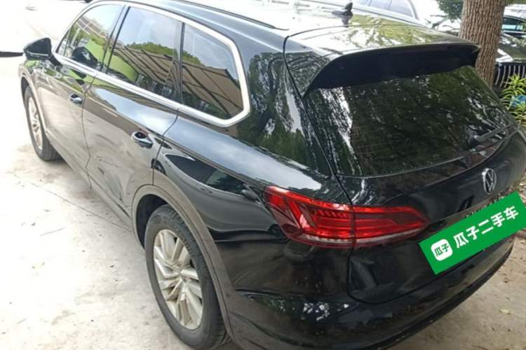 Used Volkswagen Touareg 2022 2.0 TSI RuiShang Edition Rear Left 45 Deg