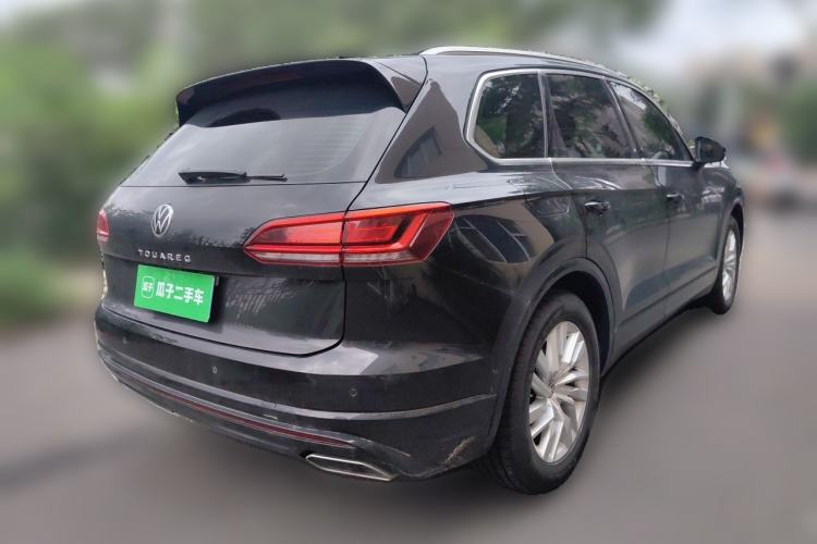 Used Volkswagen Touareg 2022 2.0 TSI RuiShang Edition Rear Right 45 Deg