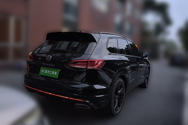 Used Volkswagen Touareg 2022 2.0 TSI RuiShang Edition Rear Right 45 Deg