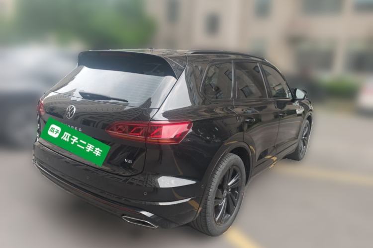 Used Volkswagen Touareg 2022 3.0 TSI Luxury Edition Black Diamond Sport Package Rear Right 45 Deg