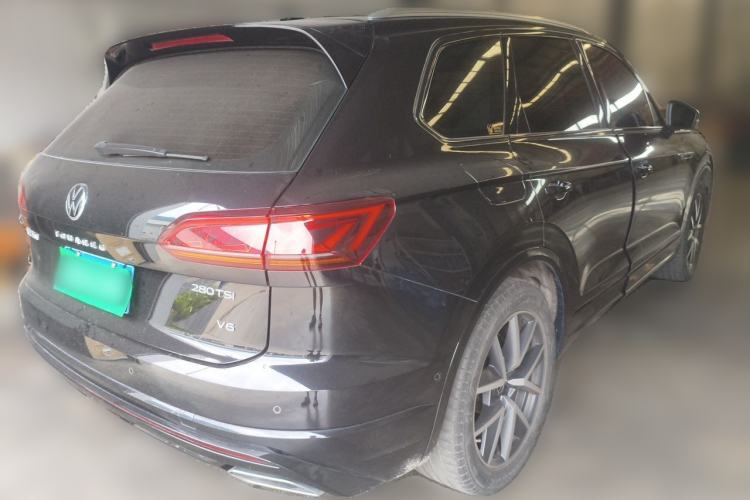 Used Volkswagen Touareg 2022 3.0 TSI Prestige Edition Classic Sport Package Rear Right 45 Deg