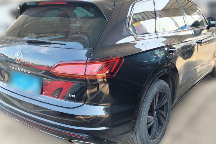 Used Volkswagen Touareg 2022 3.0 TSI Prestige Edition Classic Sport Package Rear Right 45 Deg