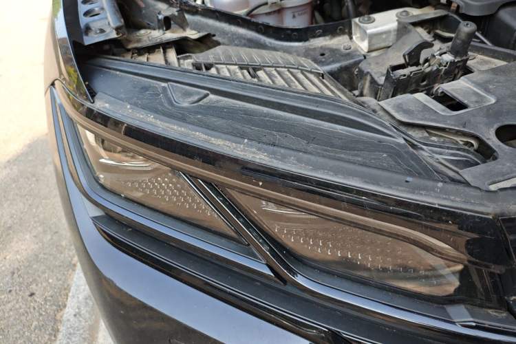 Used Volkswagen Touareg 2022 3.0 TSI Prestige Edition Classic Sport Package Right Front Headlight