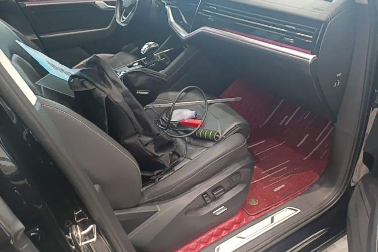 Used Volkswagen Touareg 2022 3.0 TSI Prestige Edition Classic Sport Package Right Front Seat