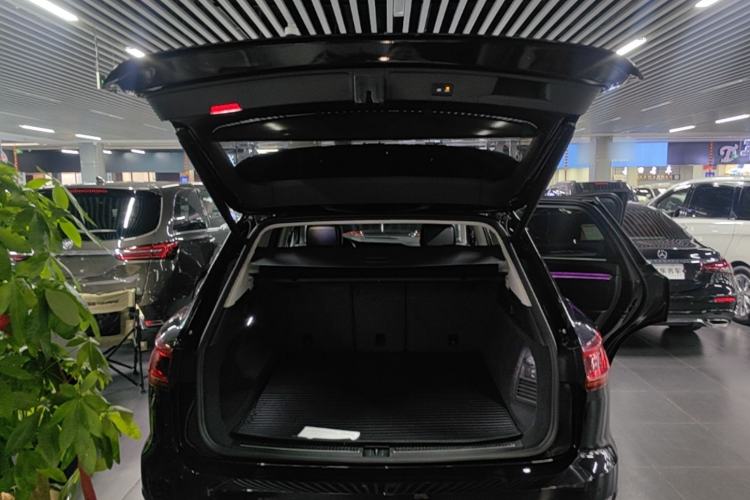Used Volkswagen Touareg 2022 3.0 TSI Prestige Edition Classic Sport Package Trunk