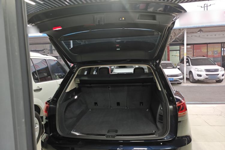 Used Volkswagen Touareg 2022 3.0 TSI Prestige Edition Classic Sport Package Trunk