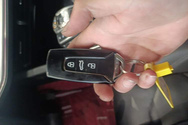 Used Volkswagen Touareg 2022 3.0 TSI Prestige Edition Classic Sport Package Vehicle Key