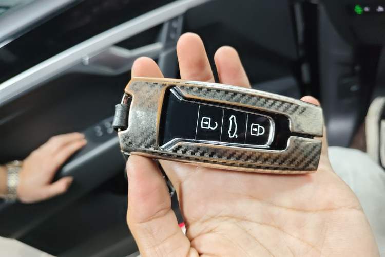 Used Volkswagen Touareg 2022 2.0 TSI Flagship Special Edition Vehicle Key