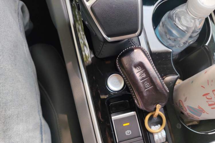 Used Volkswagen Touareg 2022 3.0 TSI Prestige Edition Classic Sport Package Vehicle Key