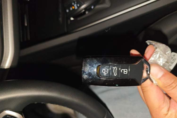 Used Volkswagen Touareg 2022 2.0 TSI Flagship Special Edition Vehicle Key