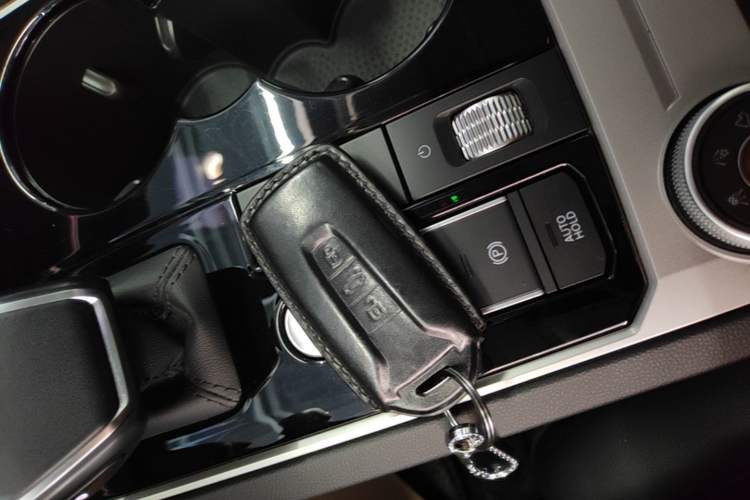 Used Volkswagen Touareg 2022 2.0 TSI RuiShang Edition Vehicle Key