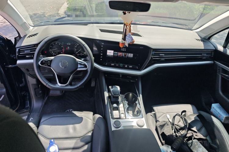 Used Volkswagen Touareg 2022 2.0 TSI RuiShang Edition Center Console