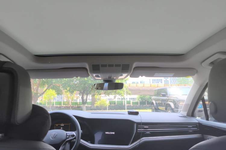 Used Volkswagen Touareg 2022 3.0 TSI Prestige Edition Classic Sport Package Headliner