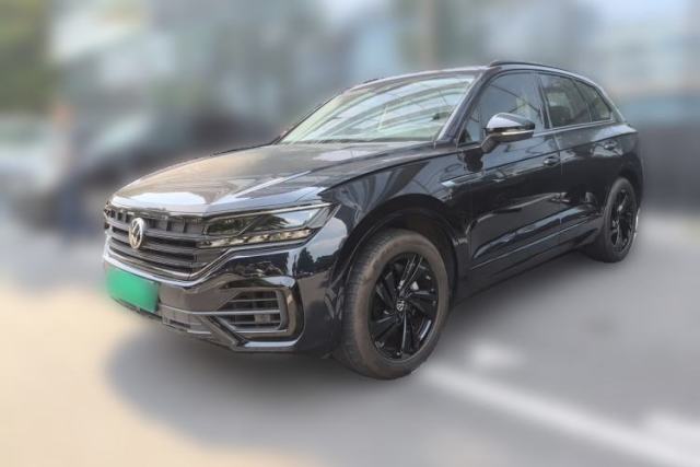 Used Volkswagen Touareg 2022 3.0 TSI Luxury Edition Black Diamond Sport Package