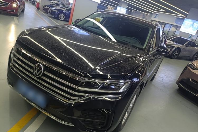 Used Volkswagen Touareg 2022 2.0 TSI RuiShang Edition Guazi used car, China used car export, Used car for sale, Used  cars, Cheapest cars for sale