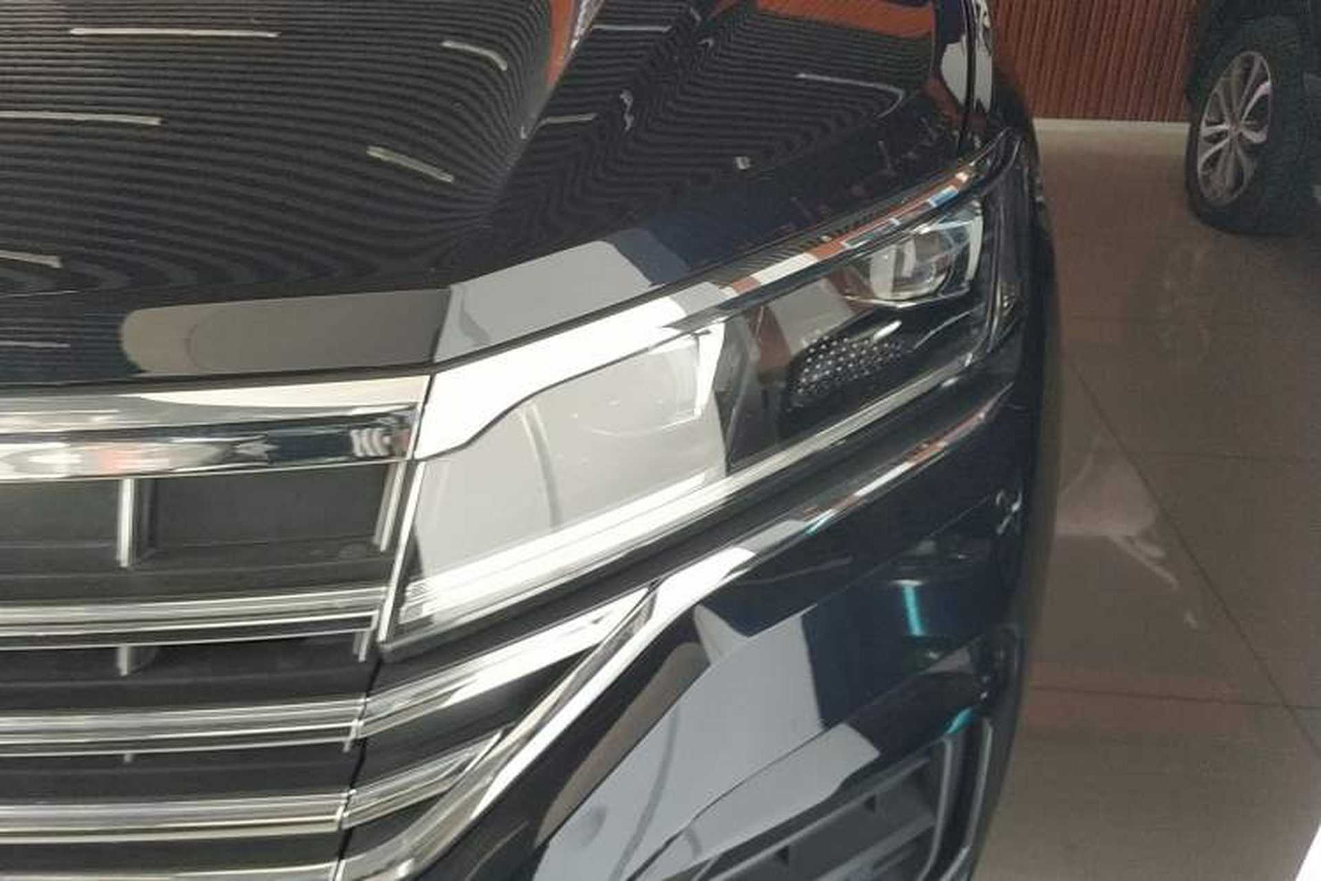 Used Volkswagen Touareg 2022 2.0 TSI RuiShang Edition Left Front Headlight