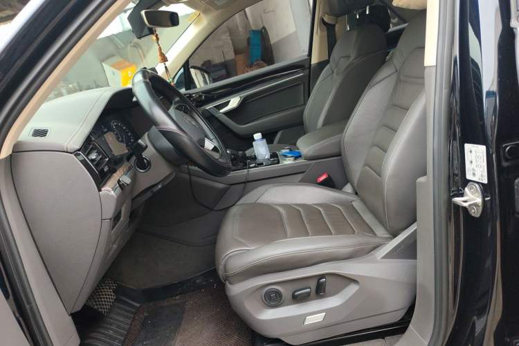 Used Volkswagen Touareg 2022 3.0 TSI Prestige Edition Classic Sport Package Left Front Seat