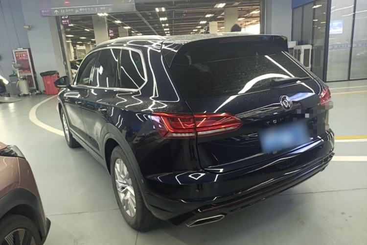 Used Volkswagen Touareg 2022 2.0 TSI RuiShang Edition Rear Left 45 Deg