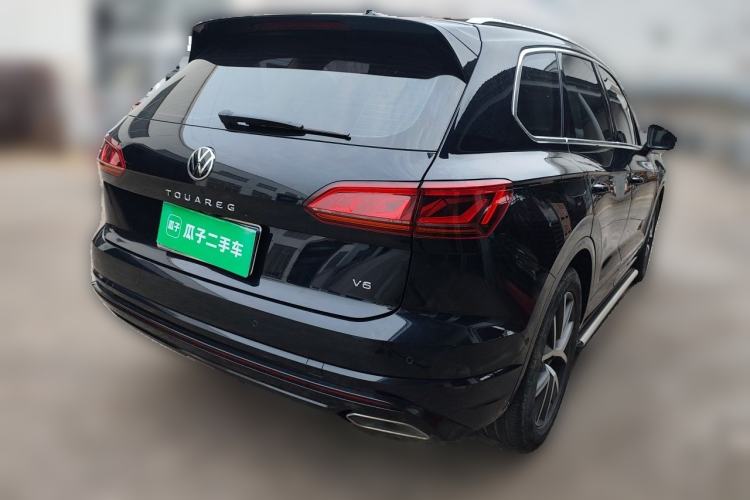 Used Volkswagen Touareg 2022 3.0 TSI Prestige Edition Classic Sport Package Rear Right 45 Deg