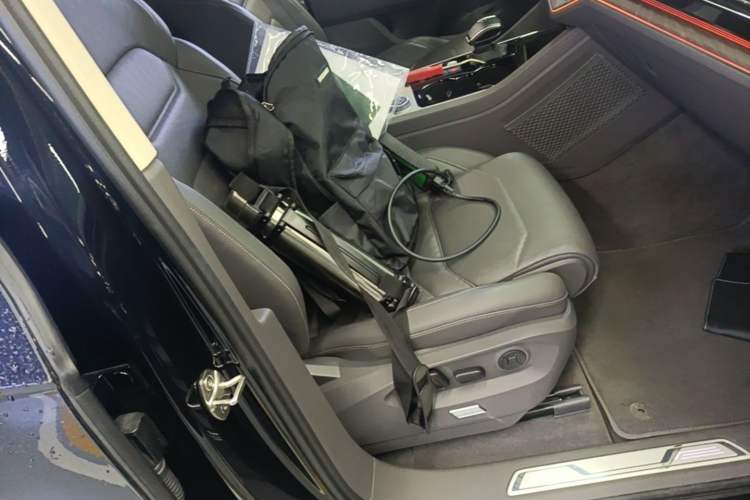 Used Volkswagen Touareg 2022 2.0 TSI RuiShang Edition Right Front Seat