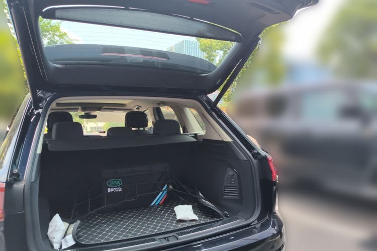 Used Volkswagen Touareg 2022 3.0 TSI Prestige Edition Classic Sport Package Trunk