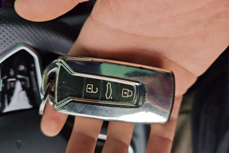Used Volkswagen Touareg 2022 3.0 TSI Prestige 20th Anniversary Special Edition Vehicle Key